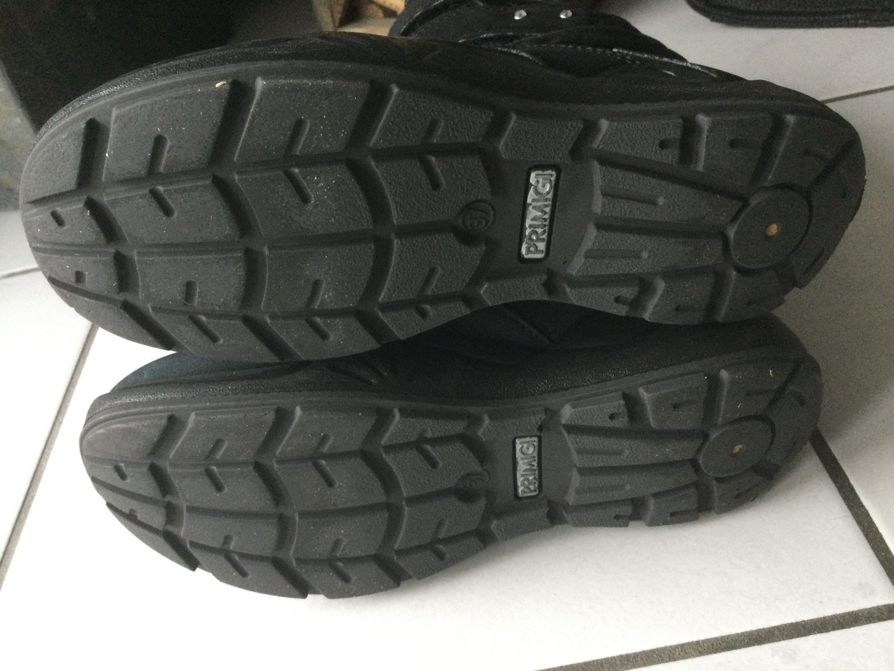 Primigi Scarpe da uomo: Kinder GORTEX Winterstiefel - Gr.37 – Usato da Galgenen venduto da 67sab 2