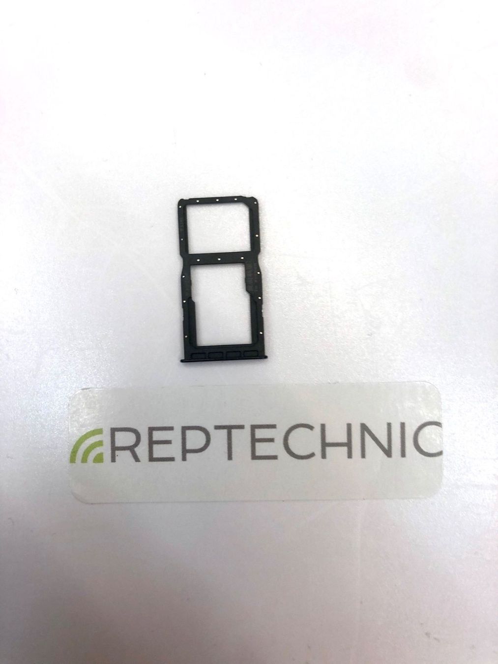 Huawei Telefoni cellulari / Smartphones: Huawei P30 lite Sim Card Tray – Nuovo e nell'imballaggio originale da bern venduto da reptechnic