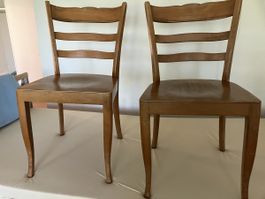 Beizenstühle Holz 2er Set gebraucht, gut erhalten