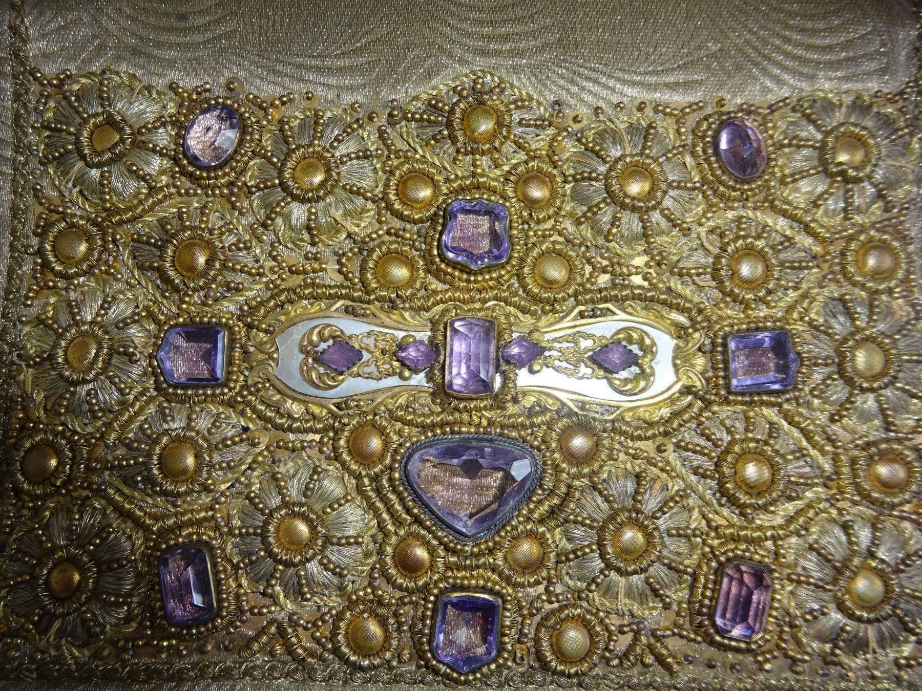 Borse da donna: Antiker Clutch mit Amethysten – Usato da Esslingen venduto da eintagammeer 5