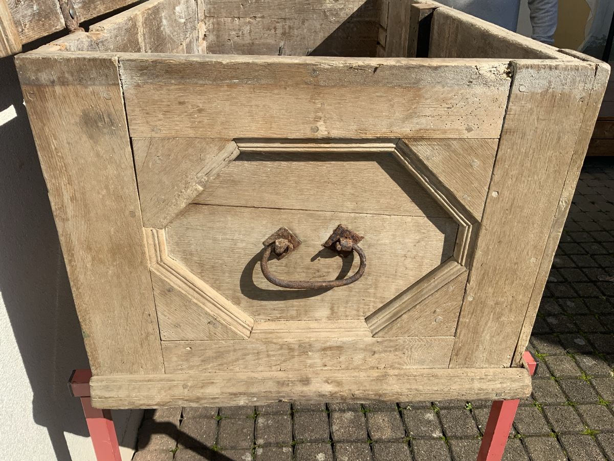 Cassapanche: antike Holztruhe – Usato da Magden venduto da rom_5zrl 2
