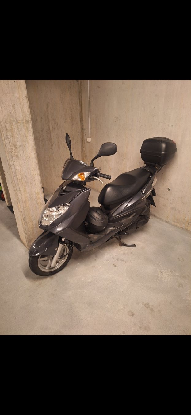 Yamaha Scooter: yamaha cyngus 125ccm  – Usato da Schattdorf venduto da Lars1988