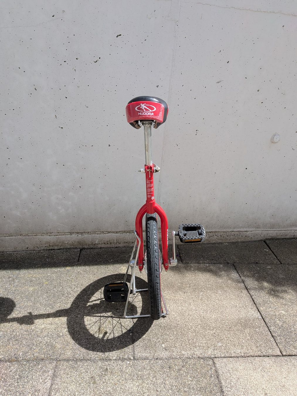 Hudora Véhicules pour enfants: Hudora Einrad für Kinder – D'occasion à Schenkon par bela_987 1