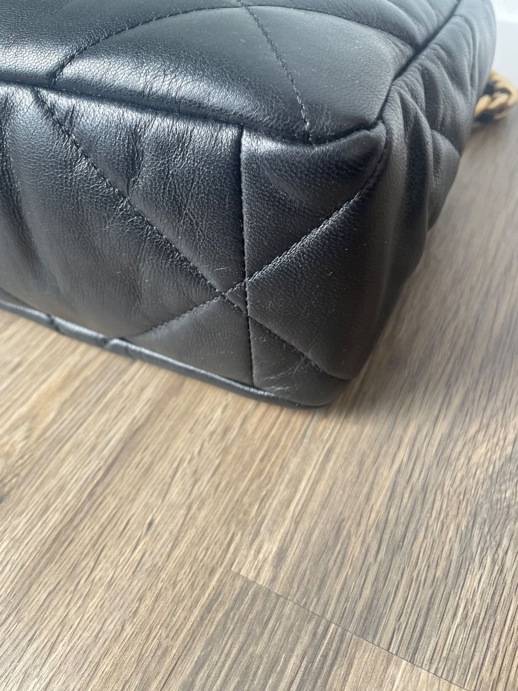 Chanel Borse da donna: Chanel 19 Grosse Tasche – Nuovo (secondo la descrizione) da Münchwilen TG venduto da emma_J 6