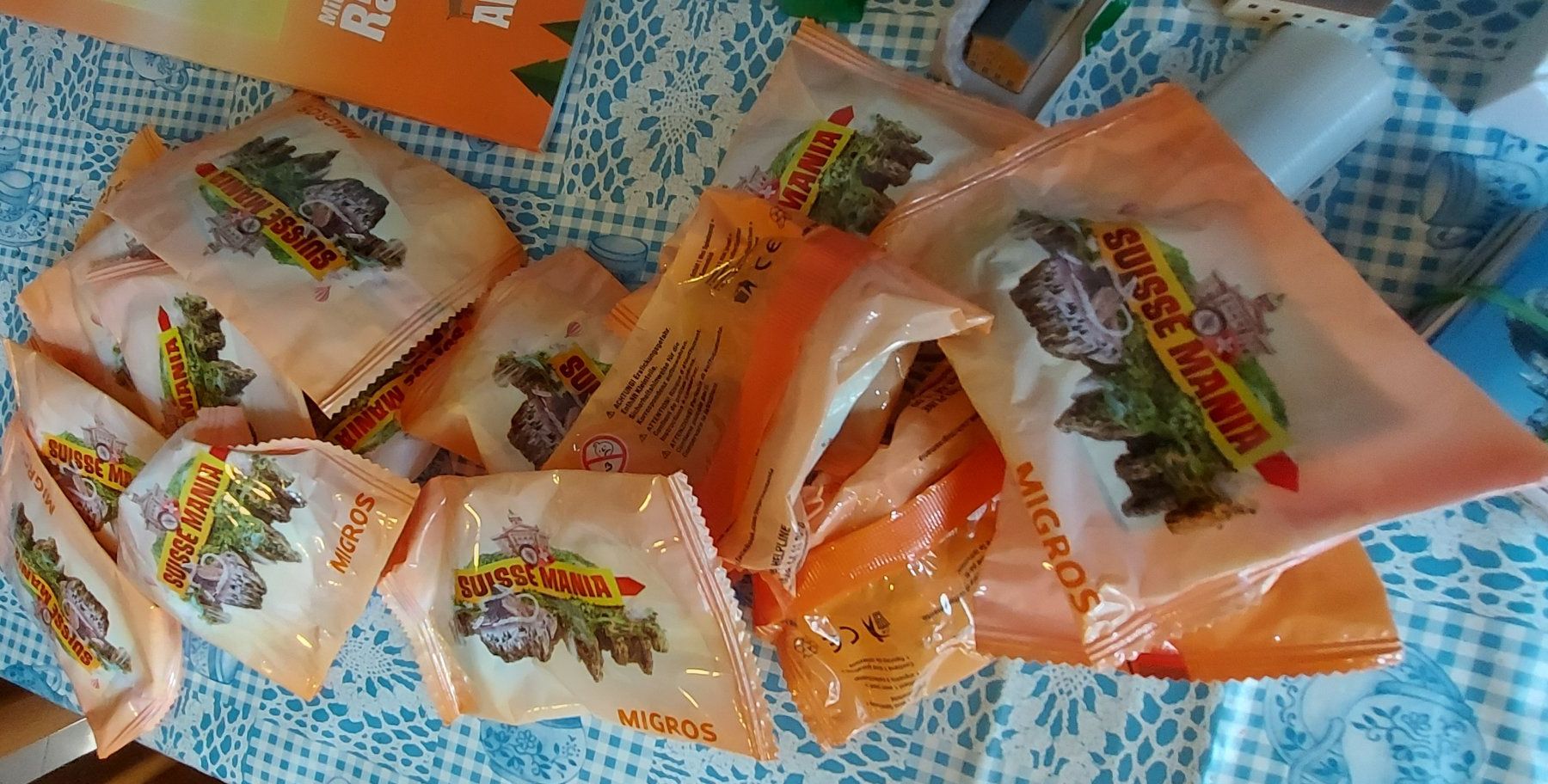 Migros Statuette: Suisse Mania, gemäss Bilder – Nuovo (secondo la descrizione) da Ittigen venduto da giallosole 3