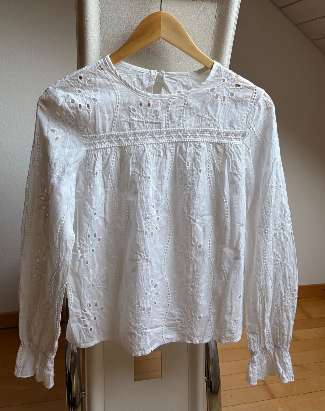 Camicette: Bluse mit Anjou Muster Gr.XS – Usato da Unterägeri venduto da Jutka_04 1