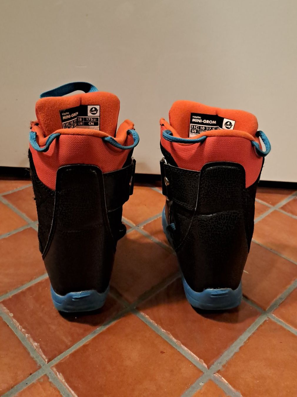 Burton Schuhe für Jungen: Burton Snowboard Schuhe Gr.28 – Gebraucht aus Oberrieden von Raja011 1