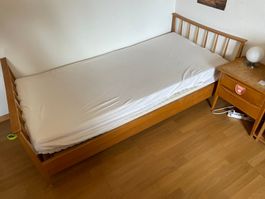 Bett 190 x 90 cm Hüslernest (1 Jahr Gebrauch)