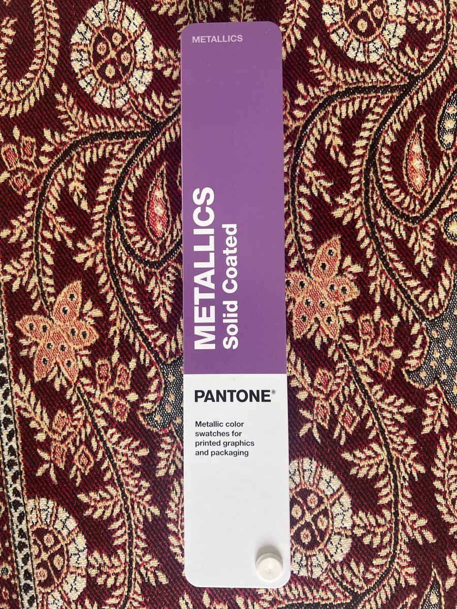 Colori: Pantone Metallics Solid Coated Guide, Good Condition – Usato da Zürich venduto da hug_q78k 3