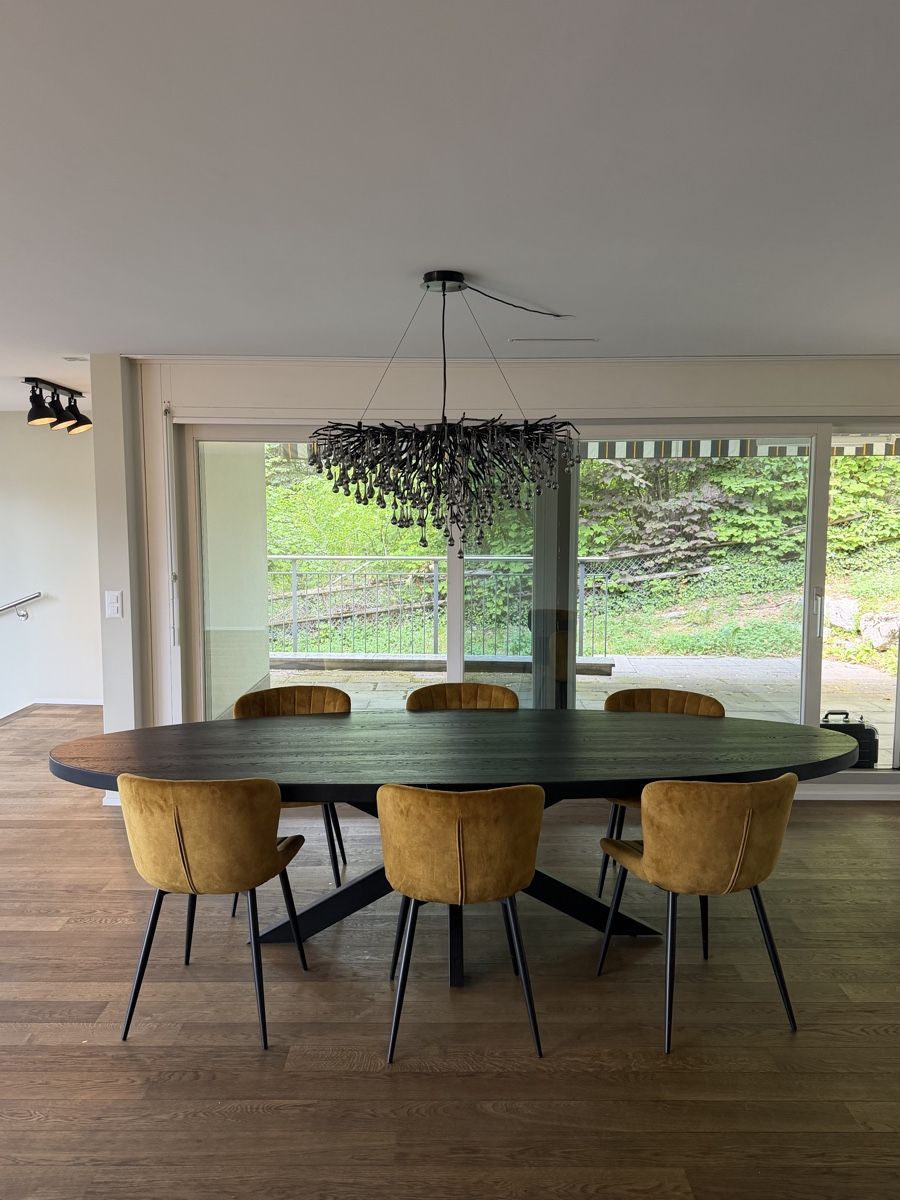 Kare Set di tavolo e panche: Schwarzer Esstisch Oval mit 6 Stühlen, 300cm lang – Nuovo (secondo la descrizione) da Stäfa venduto da LuMa20 1