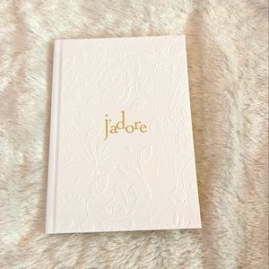 Dior Borse: 100% DIOR J'adore Floral Notebook, NEW – Nuovo (secondo la descrizione) da St. Gallen venduto da Atelier.W.Maison 1