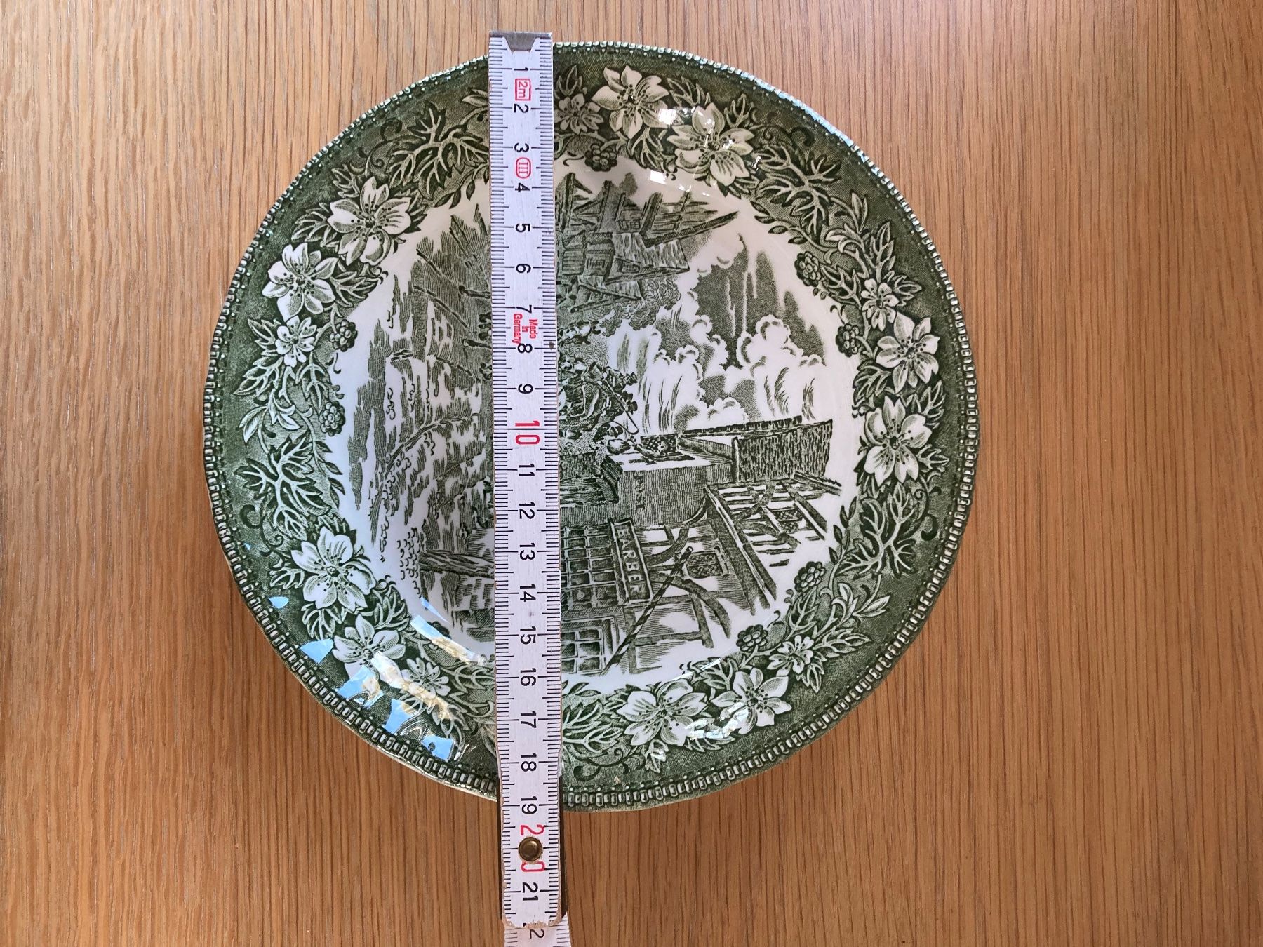 Piatti: Assiette décorative vintage Royal Tudor ware – Usato da Confignon venduto da Gd8 3