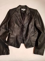 Kurze schwere Lederjacke Kragenhals 4 Knöpfe