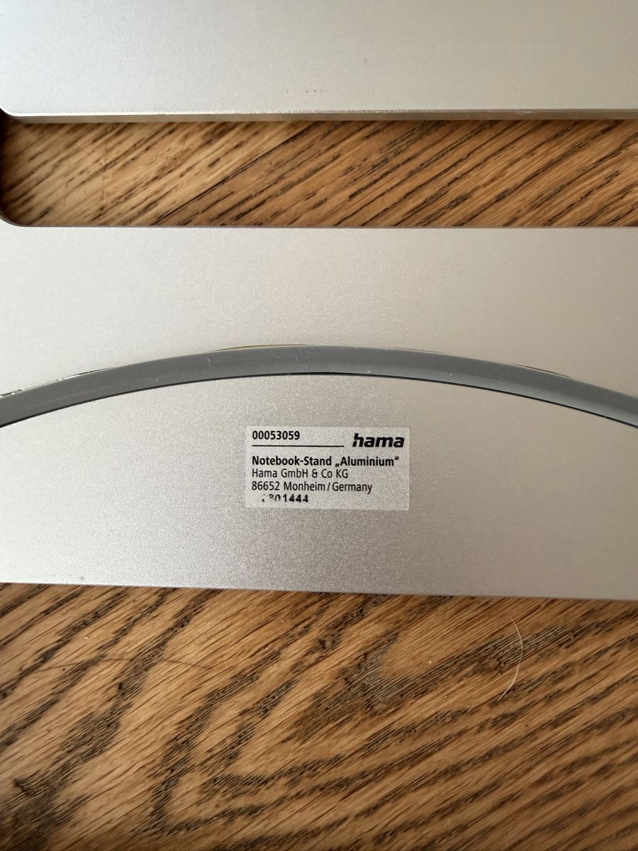 Hama Racks & Ständer: HAMA Notebook Stand Alluminium  (2024) – Gebraucht aus Hünenberg von Paddels 1