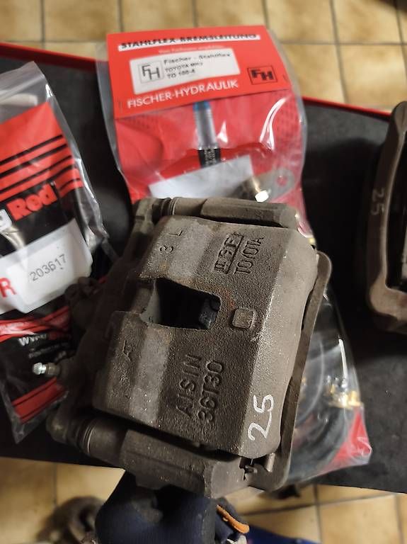 Ersatzteile: MR2 Sw20 Rev3 Bremssätel – Gebraucht aus Buttikon SZ von Bryan675 1