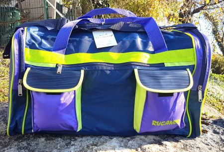 Sporttasche mit Nassfach und Schuhfach / Reisetasche Tasche