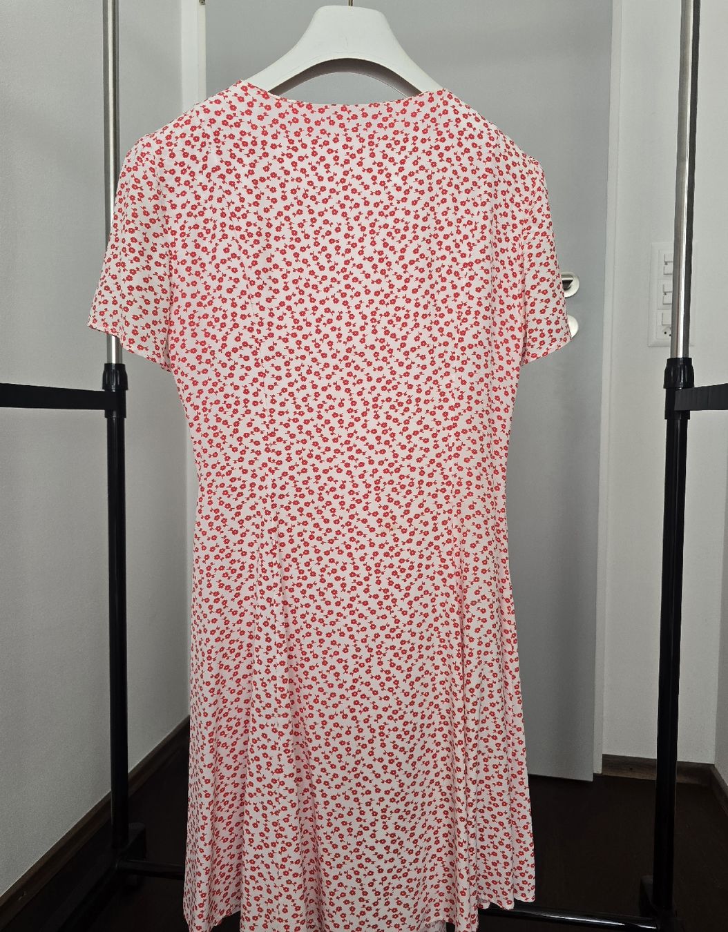 Calvin Klein Vestiti: Calvin Klein Sommerkleid , Gr.S – Usato da Rorschacherberg venduto da Olgamedved 3