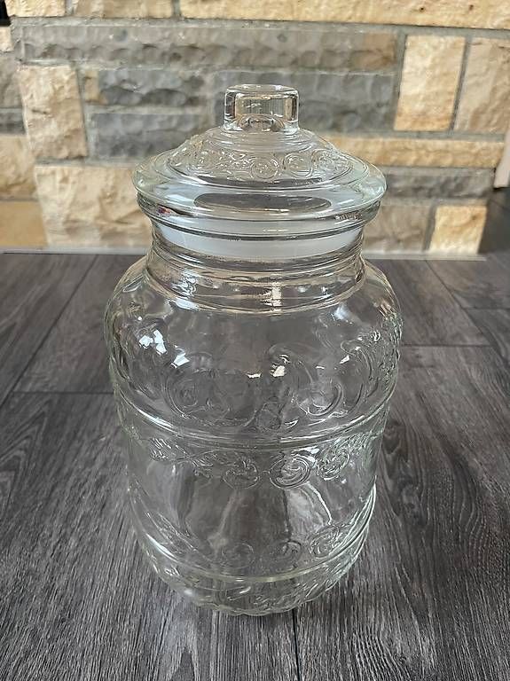 Bicchieri: Glasgefäss mit Deckel – Usato da Winterthur venduto da shflamenquita