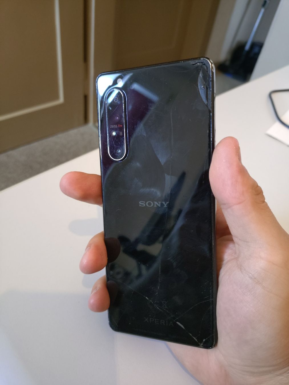 Sony Portables: Sony Xperia 1 II – D'occasion à Zuchwil par Turboost 4