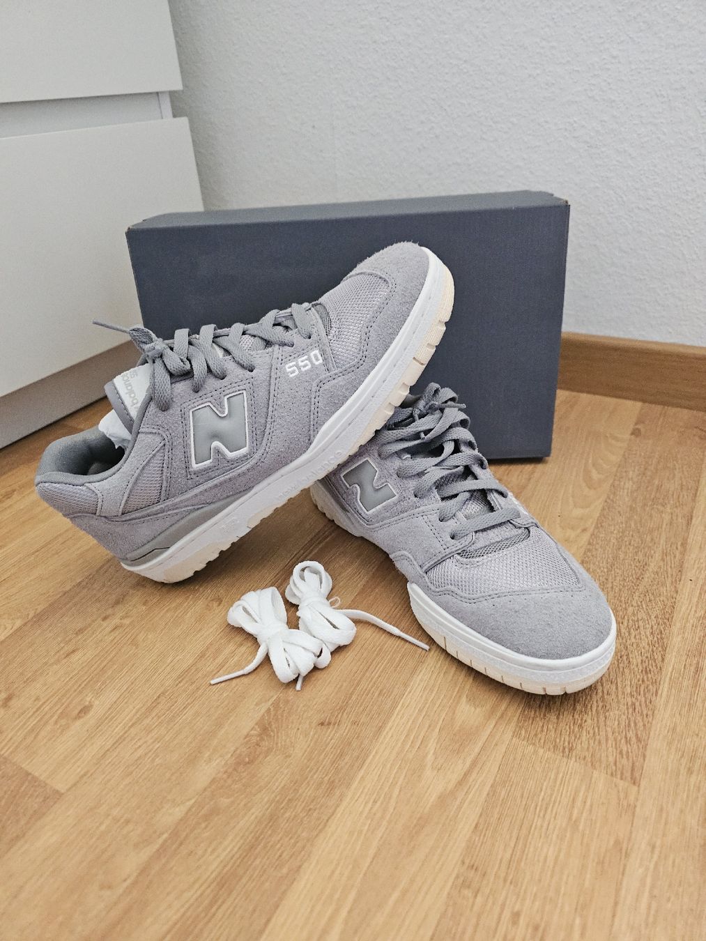 New Balance Chaussures hommes: New Balance 550 – Neuf (Voir description) à Belp par fabiocardoso 2