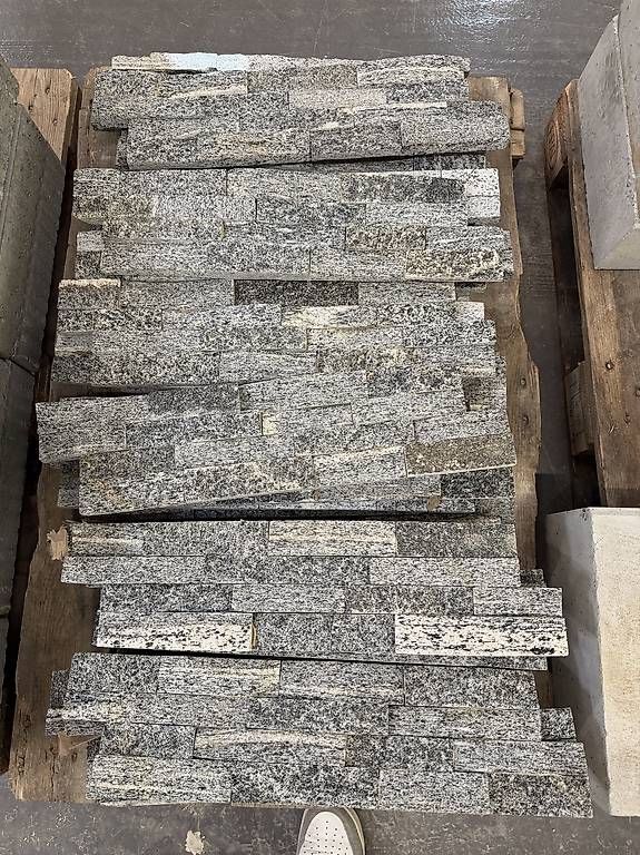 Rivestimenti per pavimenti: Naturstein-Wandfliesen – Nuovo e nell'imballaggio originale da Muttenz venduto da Serkan013