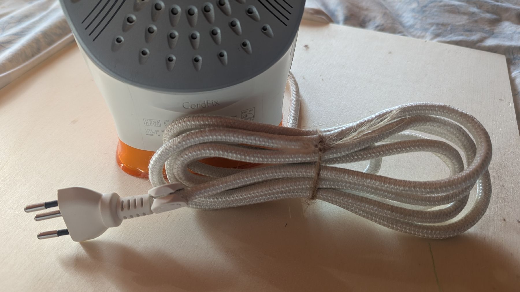Philips Ferri da stiro: Fer à repasser Philips Azur Performer – Usato da Ecublens FR venduto da tea_7ljx 4