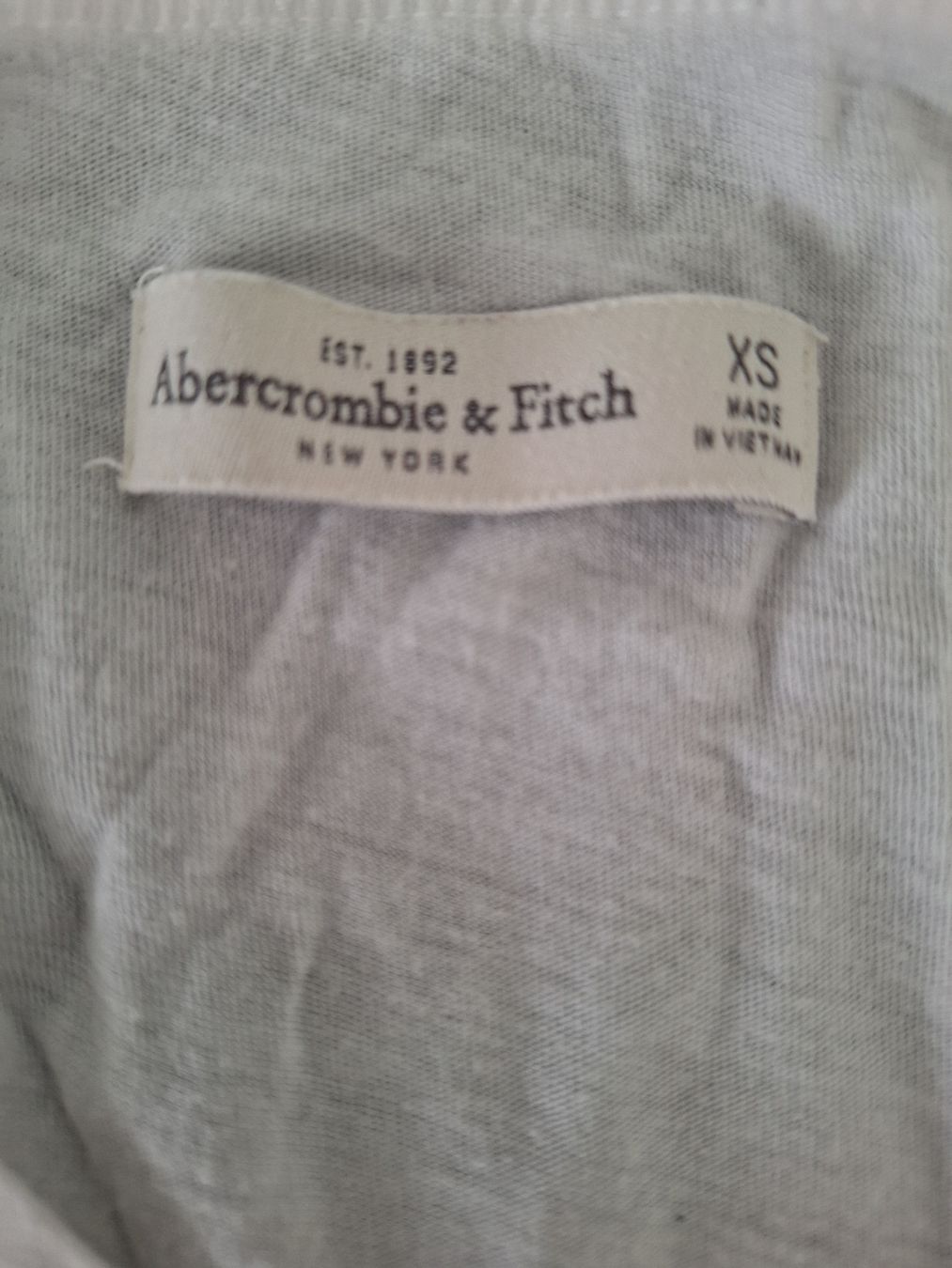 T-shirt: ABERCROMBIE & FITCH  T - SHIRT – Usato da Steinhausen venduto da togoraul123 2