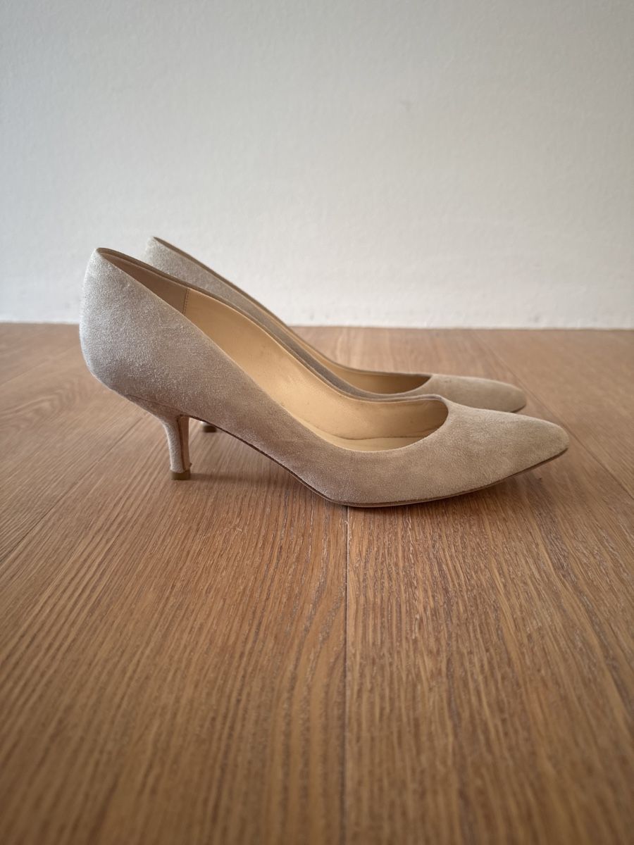 Benci Brothers Scarpe da donna: Benci Brother Suede Heels - Size 37.5 – Nuovo (secondo la descrizione) da Binningen venduto da can_s2yh
