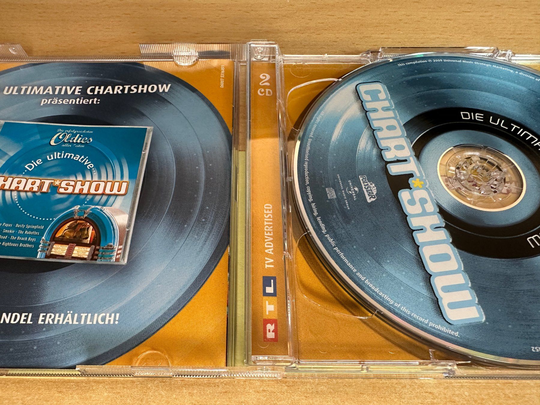 CD: Die Ultimative Chart Show - Die Erfolgreichsten Flower Power – Usato da Rikon im Tösstal venduto da Alpenmutz 2