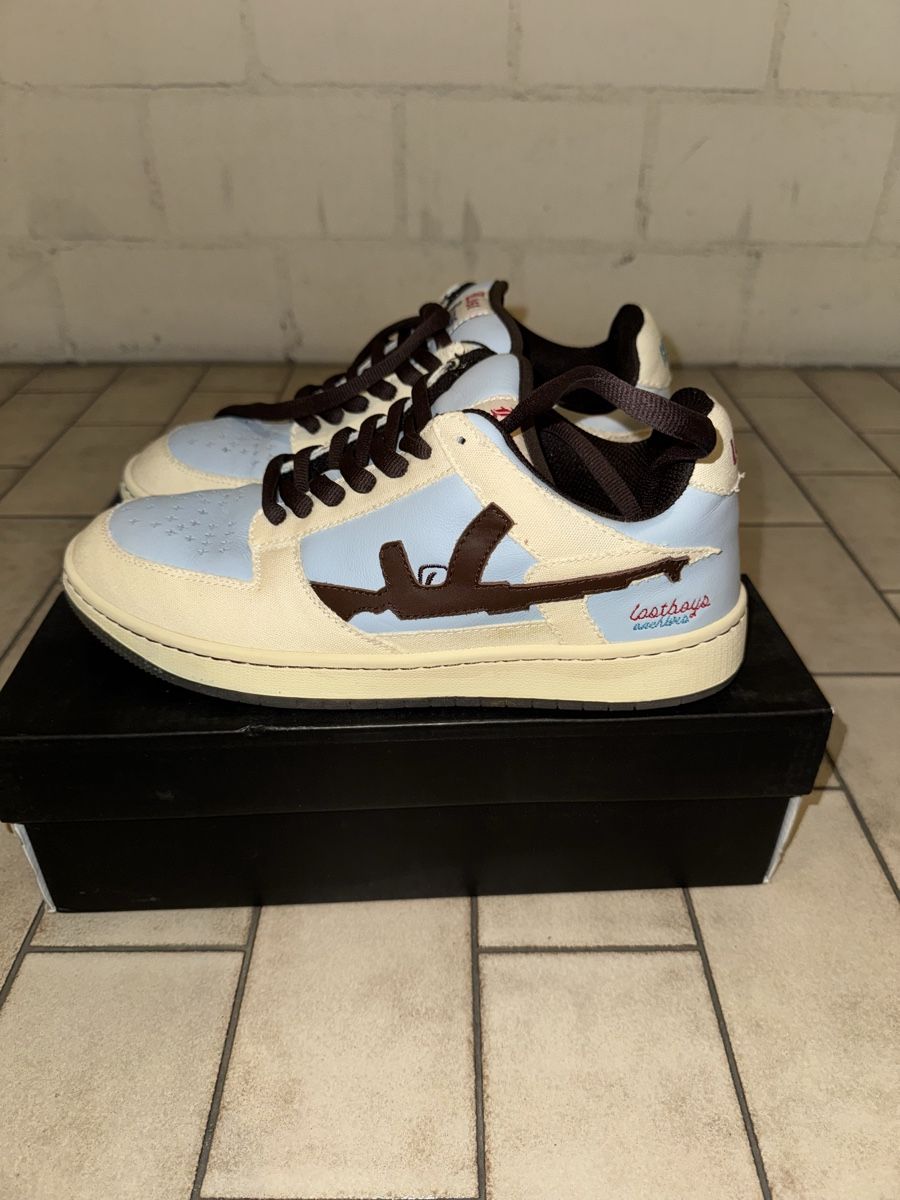 Scarpe da uomo: Lost Boys Dunk Low US9 – Usato da Watt venduto da lou_m5tq 1