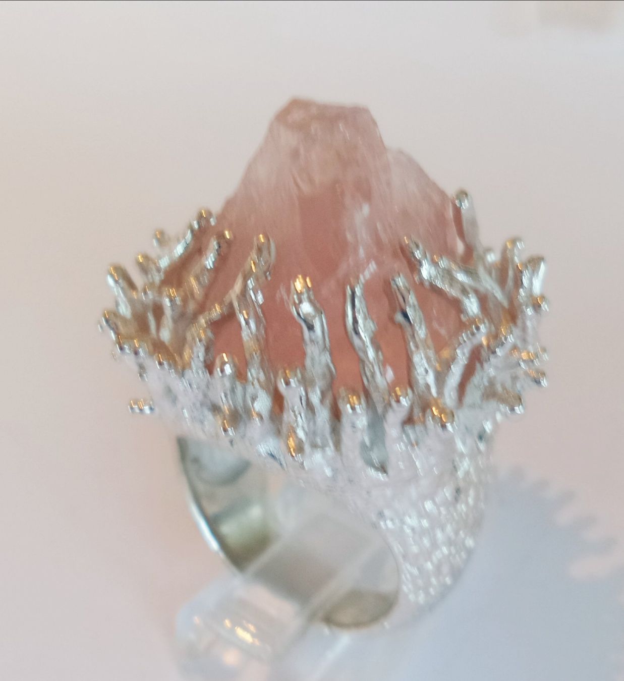 Anelli: Ungeschliffener Rosenquarz Ring – Nuovo (secondo la descrizione) da Zürich venduto da benedikt12 4