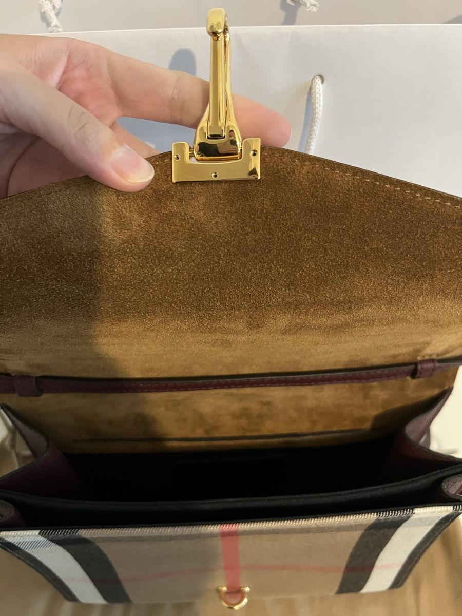 Burberry Borse da donna: Burberry Small Macken Crossbody Tasche – Nuovo (secondo la descrizione) da Zollikofen venduto da liindaaa 3