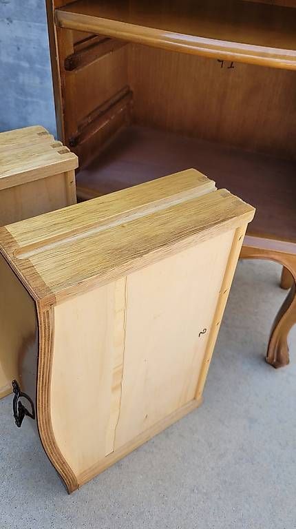 Cassettiere: Kommode Artigiani Trentini / Nachttisch – Usato da Zofingen venduto da Loop_ReSale 5
