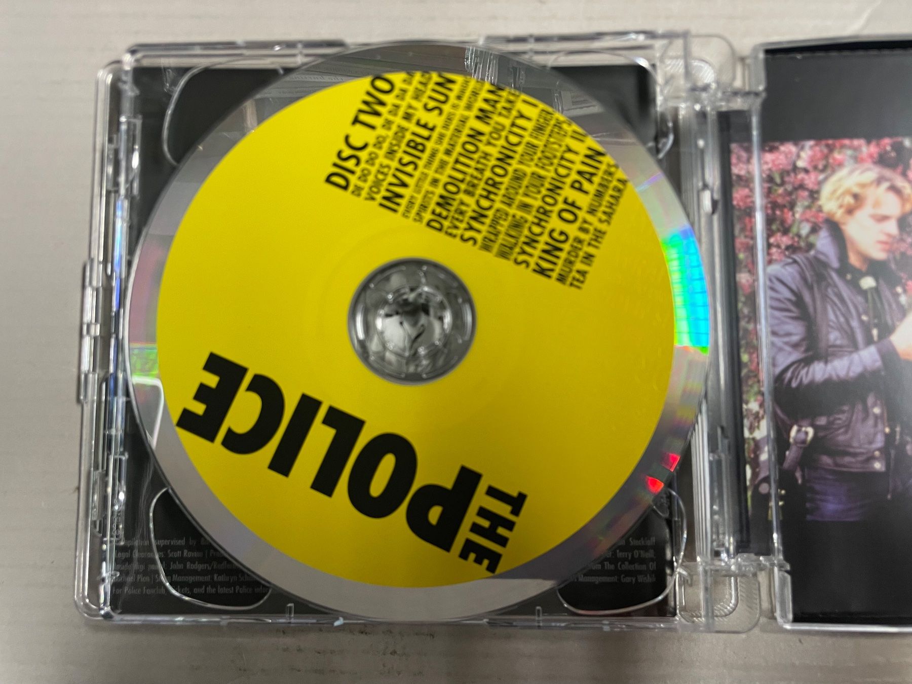 CD: The Police – Usato da Muri b. Bern venduto da AdidasCollector 3