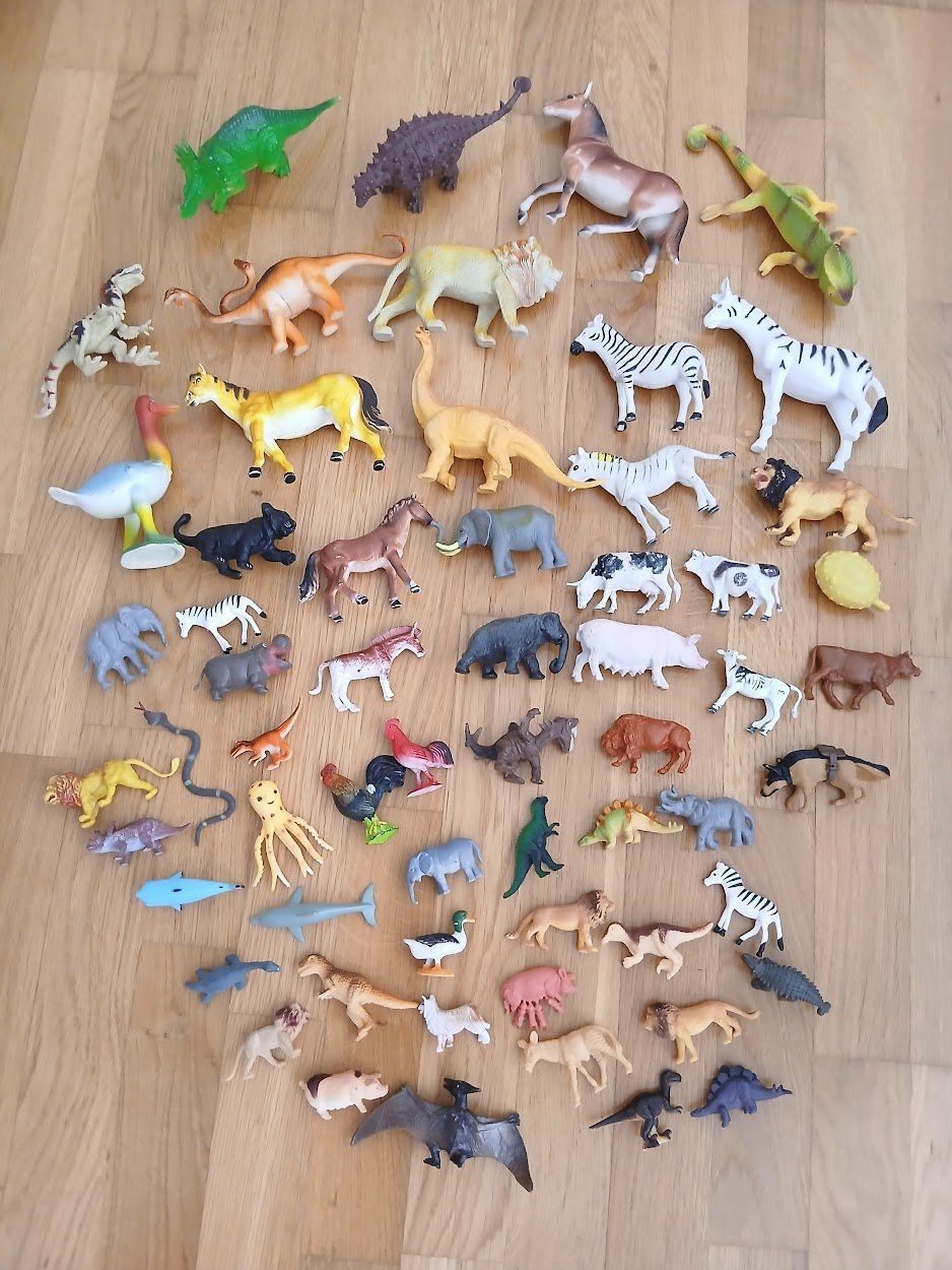 Giocattoli: 60Stk. Diverse Plastik Tieren, Dinos – Usato da Dübendorf venduto da Fip05