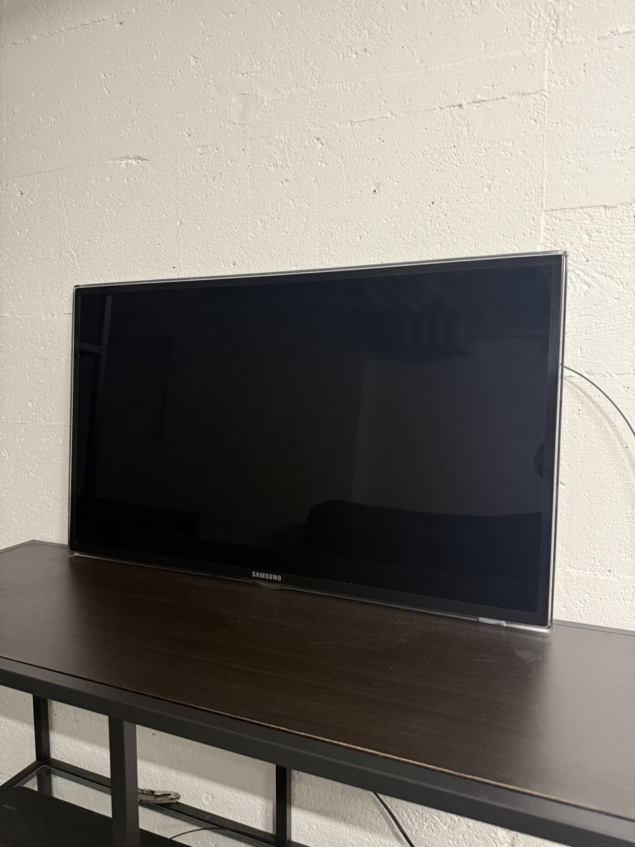Samsung Televisori: Samsung UE32D6530 32 Zoll TV – Usato da Kaisten venduto da Apo.25k