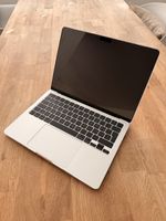 Neuwertiger MacBook Air 13" 2024, M3, 24 GB 2TB