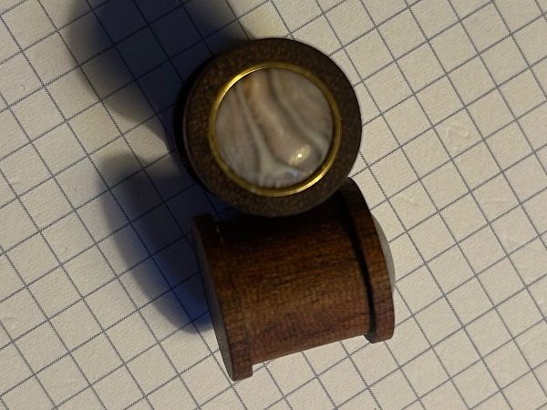 Orecchini pendenti & Orecchini a lobo: Plug Holz 14mm Ohrschmuck Perlmuttoptik Steinoptik – Nuovo e nell'imballaggio originale da Steffisburg venduto da smocky17 2