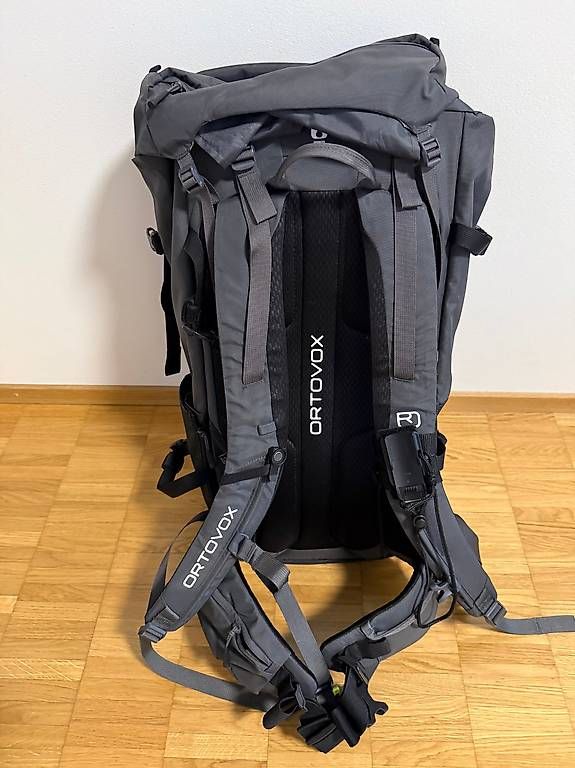 Ortovox Sacs à dos: Ortovox Peak 35 Rucksack – D'occasion à Chur par flumaGR 1