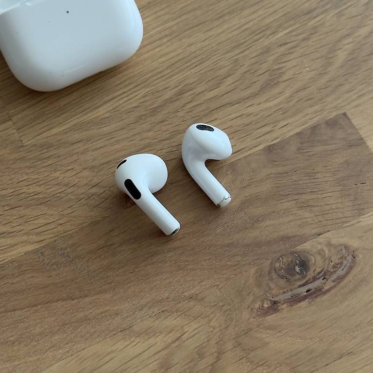 Apple Cuffie: Apple AirPods 3 – Usato da Widen venduto da flavio_marchi 3