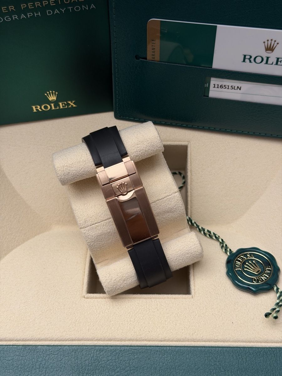 Rolex Orologi: Rolex Daytona Oysterflex 116515LN Fullset – Usato da Niederwangen BE venduto da Petropet 1
