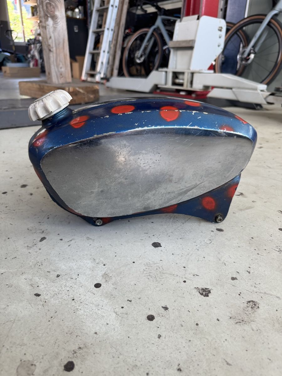 Puch Sonstiges Fahrzeugzubehör: Puch Velux Tank – Gebraucht aus Bazenheid von Raoul99 1