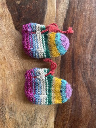 Babyschuhe/Söckli, handgestrickt