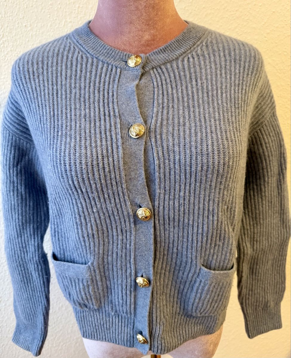 Massimo Dutti Jacken: Strickjacken Massimo Dutti weiss/hellblau – Gebraucht aus Allschwil von Artur15 2