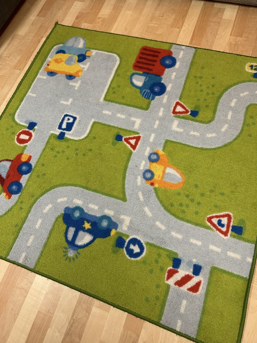 Tapis de jeu: Kinderspielteppich – D'occasion à Frauenfeld par Vanfezzi 4