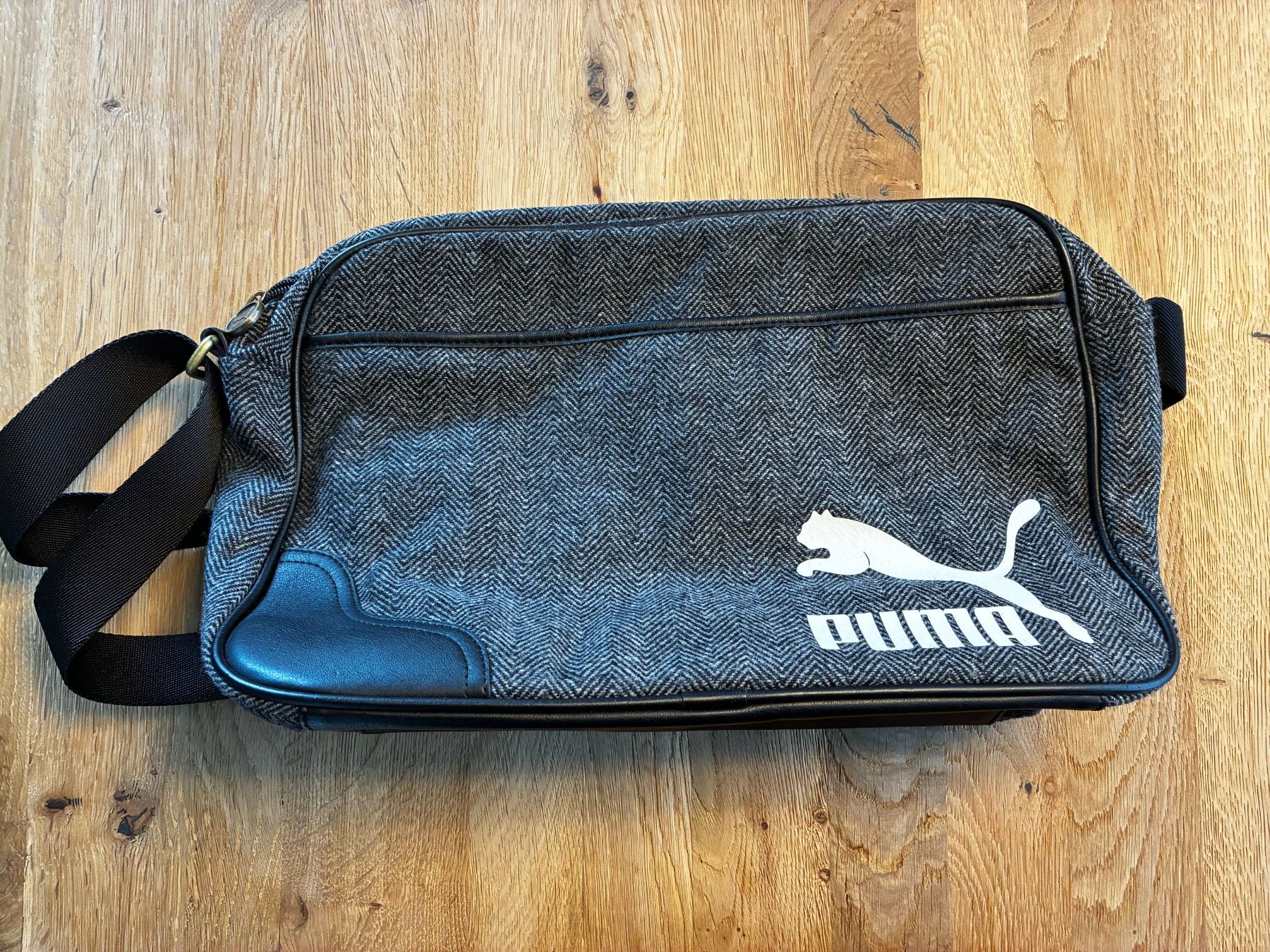Puma Sacs: Puma Umhängetasche – Neuf (Voir description) à Wil SG par alexdieter