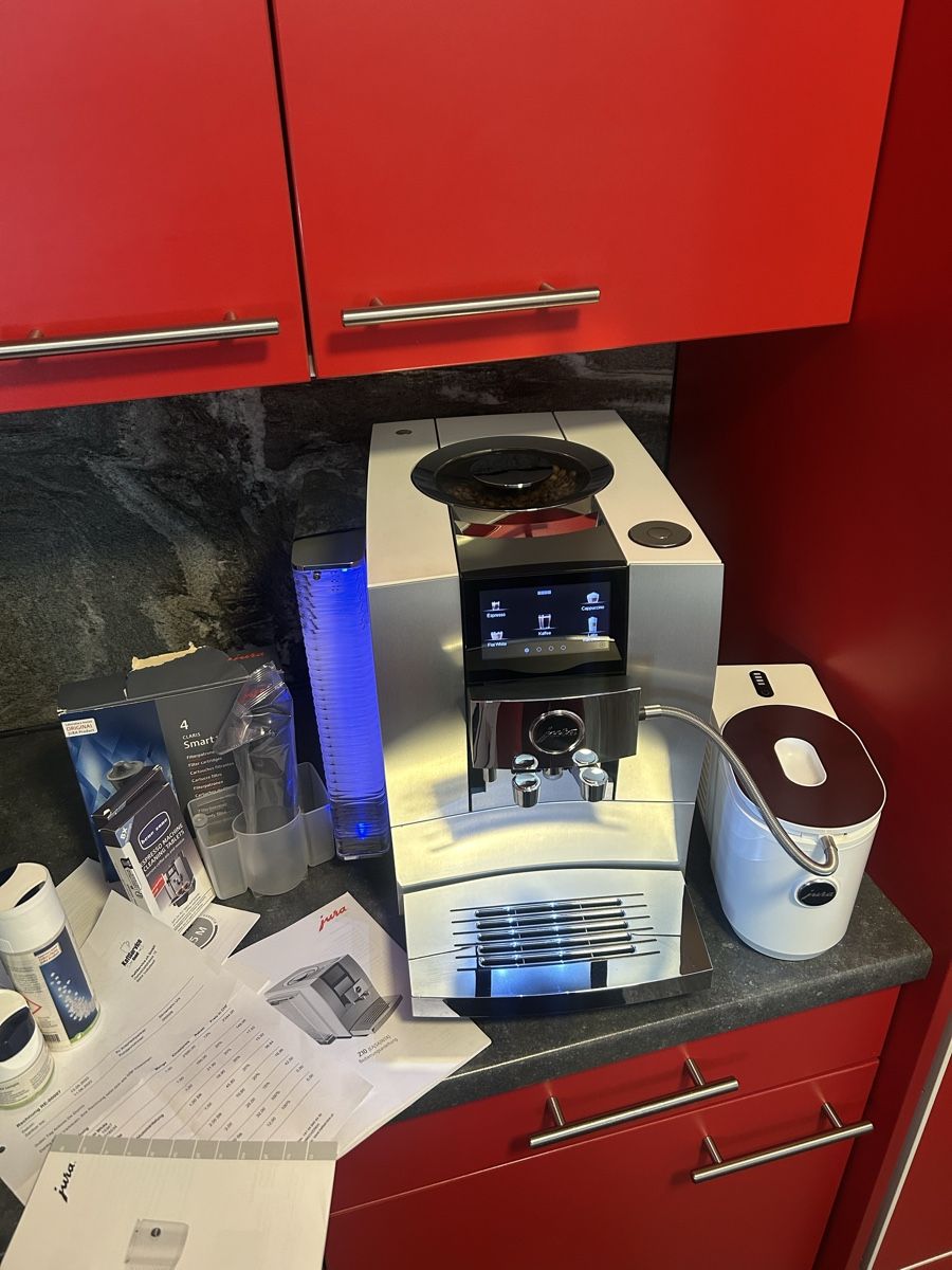 Jura Macchine per caffè & Macchine per espresso: Jura Z10 – Nuovo (secondo la descrizione) da Laax GR venduto da Iusti27
