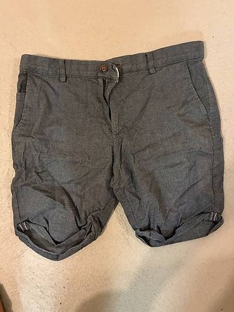 3 Stoffshorts: dunkelblau, beige, hellgrün, Grösse L