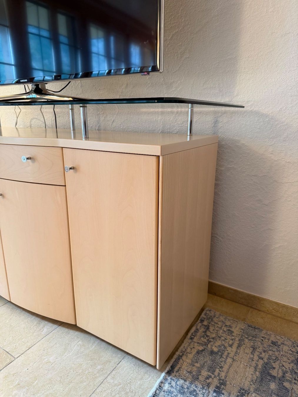 Kommoden: Sideboard Buche mit Glastop – Gebraucht aus Bremgarten AG von Mao-Rusta 1