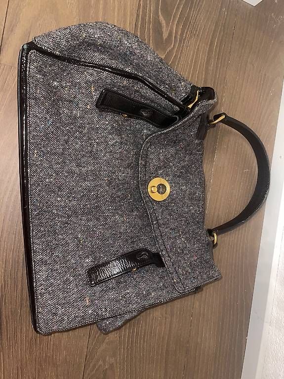 Borse da donna: Yves Saint Laurent Muse Bag  – Usato da Binz venduto da Liv.doswald